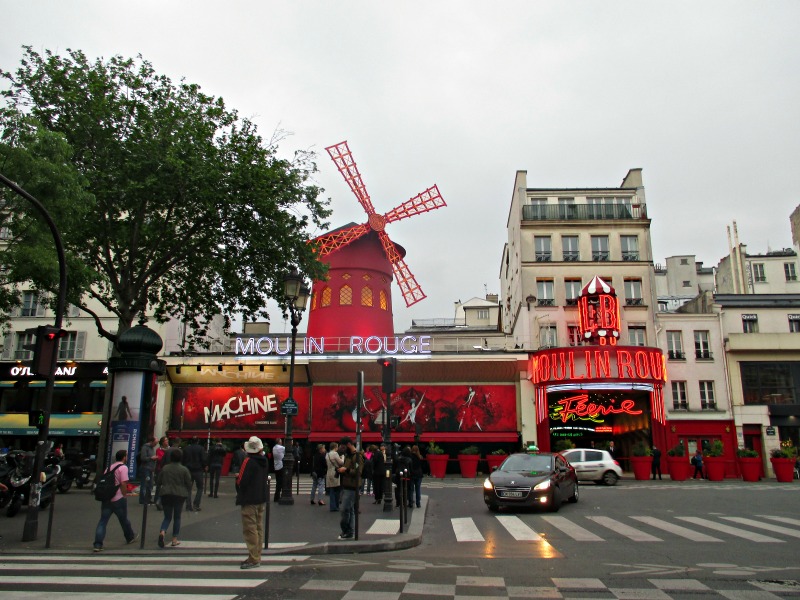 hotel moulin rouge